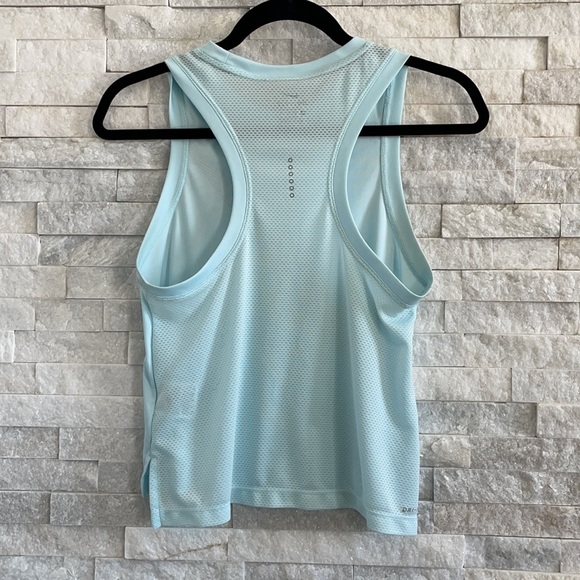 Nike Swoosh Dri-Fit Baby Blue Running Sleeveless Crop Top - Picture 4 of 7
